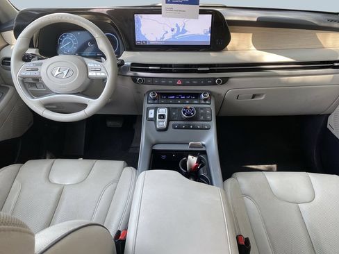 Certified 2024 Hyundai Palisade Limited AWD/4WD image 15