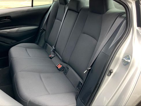 Used 2022 Toyota Corolla LE FWD image 20