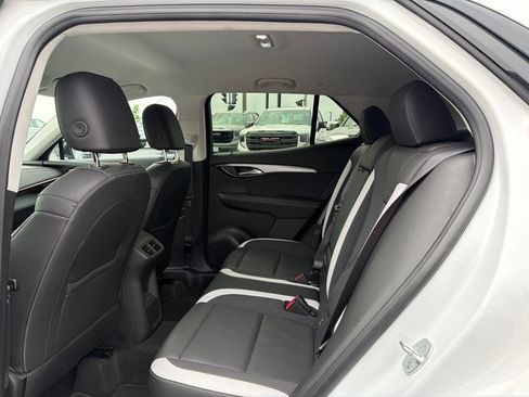 Certified 2025 Buick Envision Sport Touring AWD/4WD image 10
