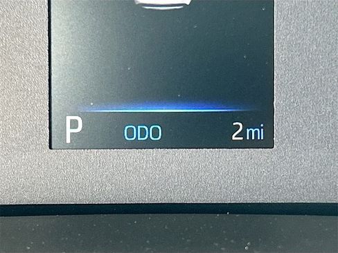 New 2025 Toyota Corolla LE image 13