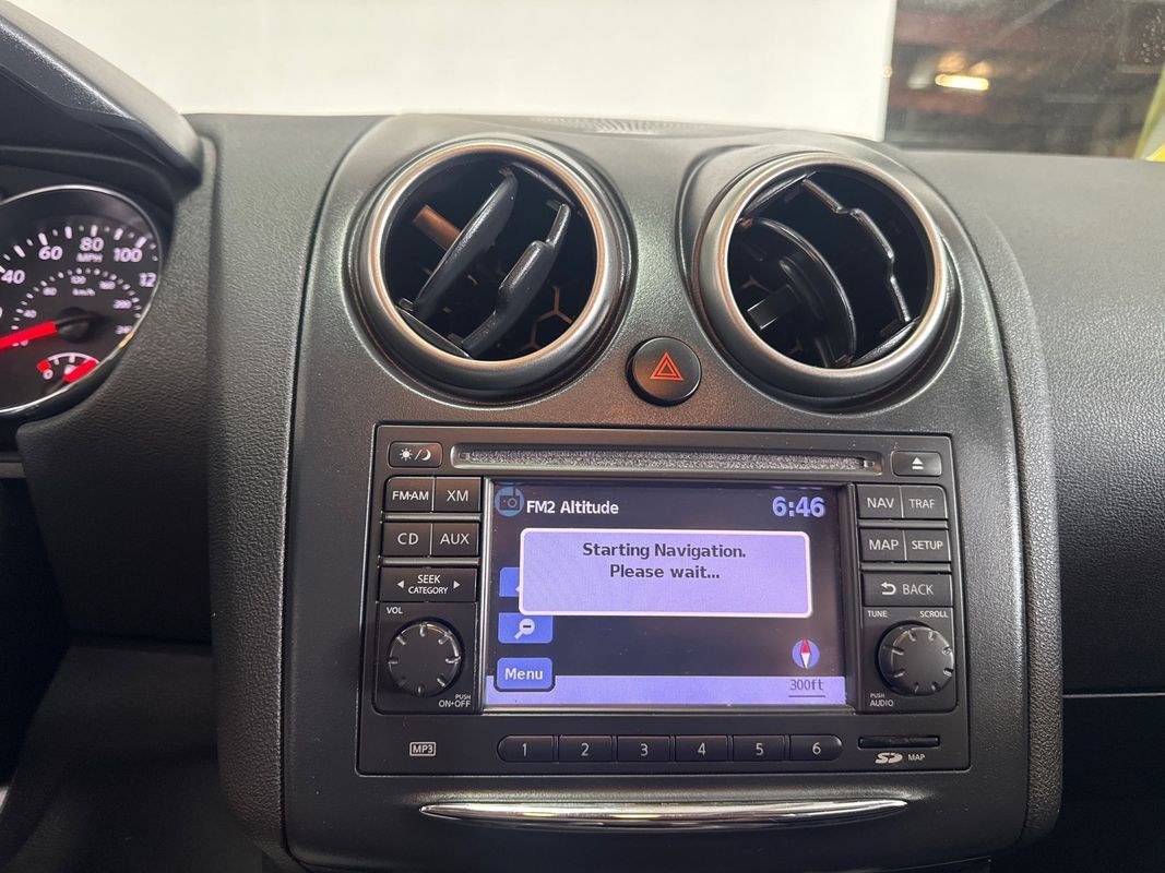 Used 2013 Nissan Rogue SV w/ Premium Pkg AWD/4WD image 15