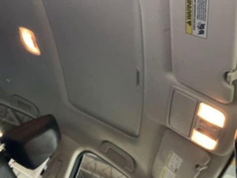 Used 2016 Honda CR-V EX-L image 10
