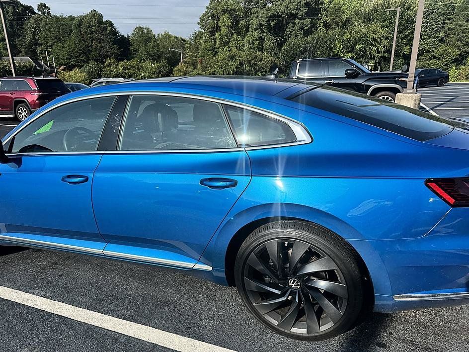 Used 2023 Volkswagen Arteon SEL AWD/4WD image 3