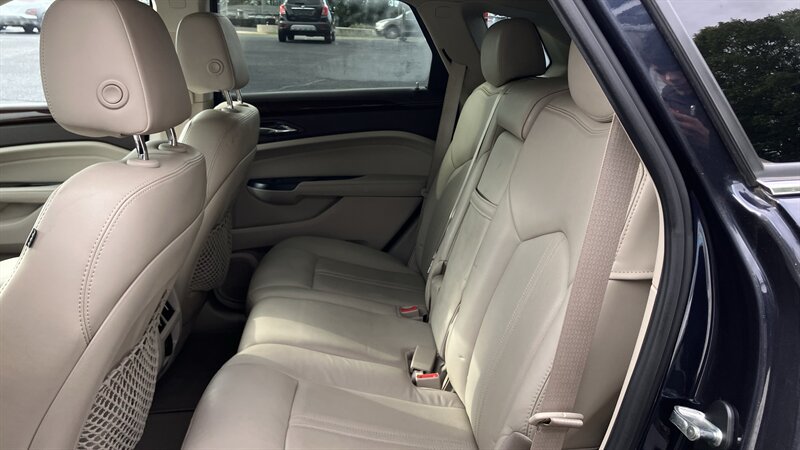 Used 2014 Cadillac SRX Luxury FWD image 11