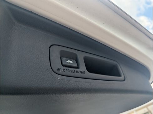 Certified 2024 Honda CR-V EX-L image 12