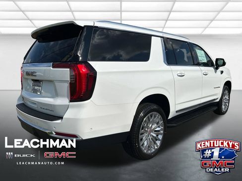 New 2026 GMC Yukon XL Elevation image 3