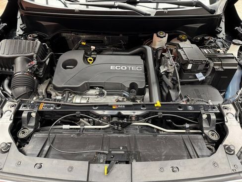 Used 2022 GMC Terrain SLT w/ Tech Package image 27