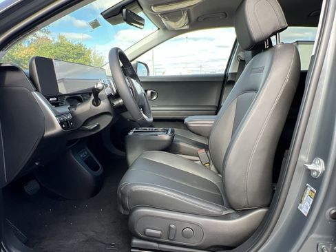 New 2025 Hyundai Ioniq 5 SEL image 13