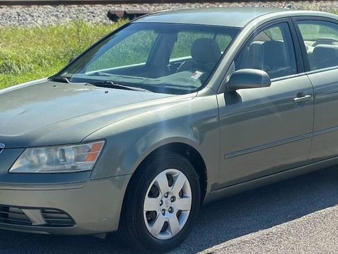 Used 2009 Hyundai Sonata GLS w/ Popular Equipment Pkg 2 image 3