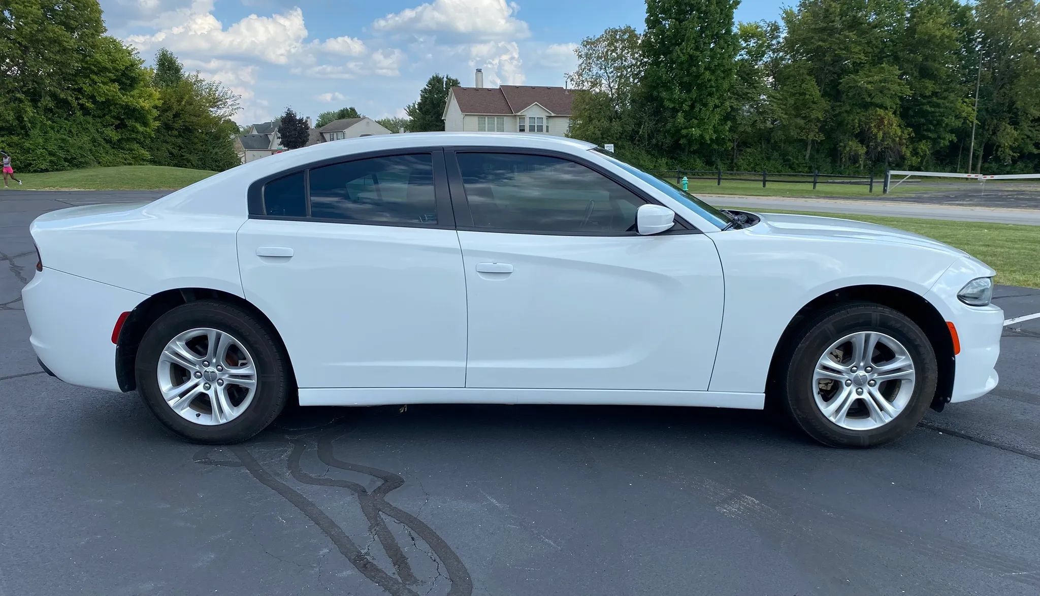Used 2021 Dodge Charger SXT RWD image 7
