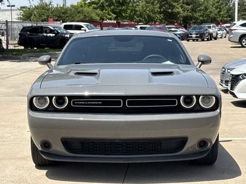 Used 2017 Dodge Challenger SXT w/ Sound Group RWD image 6