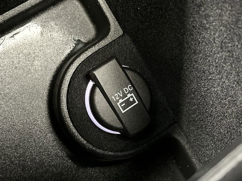 Used 2019 Dodge Charger R/T w/ Performance Handling Group image 23