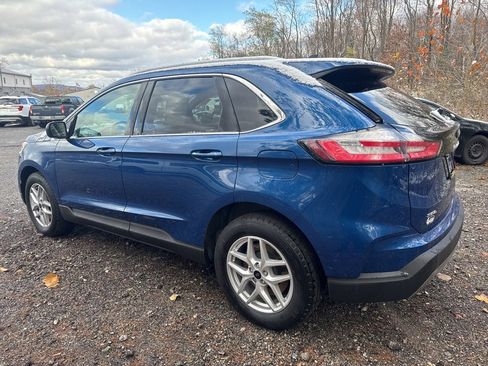 Used 2024 Ford Edge SEL w/ Convenience Package image 7