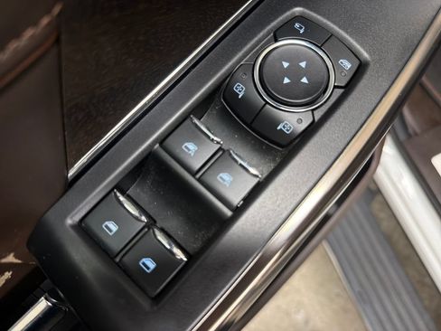Used 2021 Ford F150 King Ranch w/ Equipment Group 601A High AWD/4WD image 16