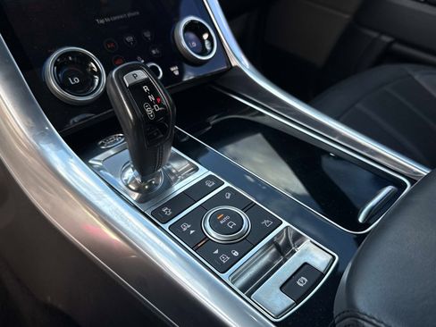 Used 2020 Land Rover Range Rover Sport HSE Dynamic image 49