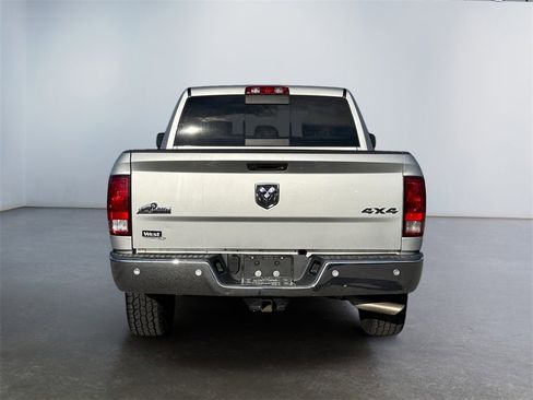 Used 2018 RAM 1500 Big Horn image 4