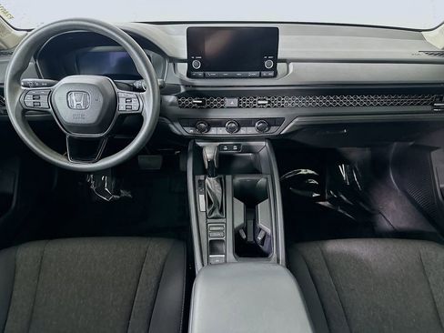 Used 2024 Honda Accord EX image 18