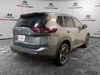Used 2024 Nissan Rogue SV AWD/4WD video 4