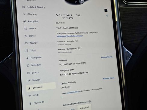 Used 2016 Tesla Model S 75D image 32