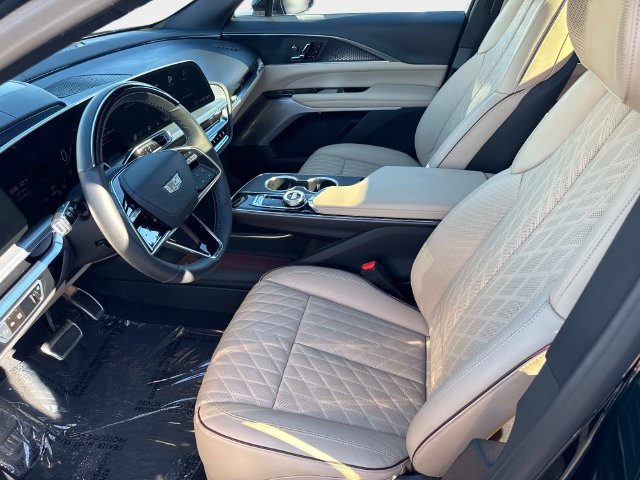 Certified 2026 Cadillac Lyriq Signature Luxury w/ Nappa Leather Package AWD/4WD image 19