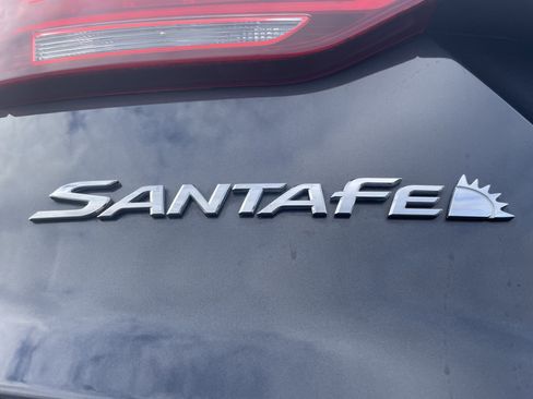 Used 2018 Hyundai Santa Fe Sport w/ 2.4L Tech Package 04 image 32