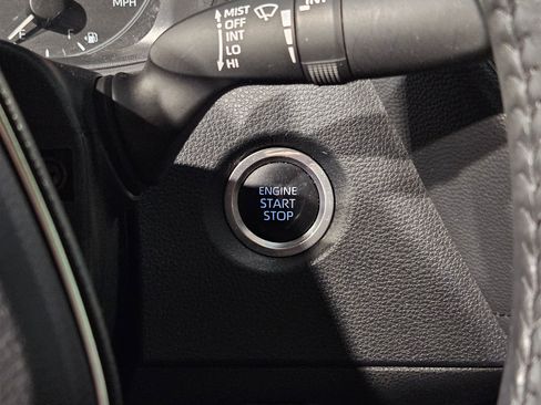 Used 2023 Toyota Corolla SE image 32