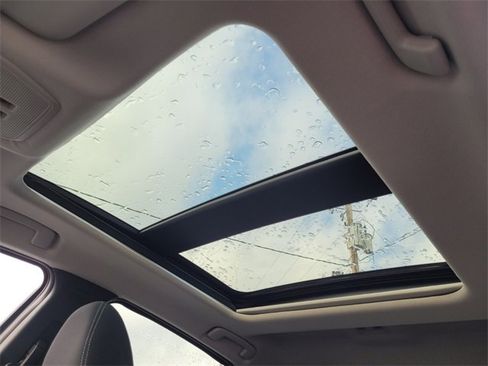 New 2026 Nissan Kicks SV image 13