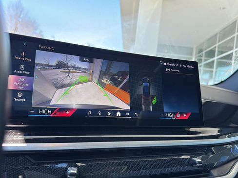 Certified 2024 BMW X5 sDrive40i w/ M Sport Package image 21