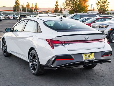 New 2026 Hyundai Elantra Sport image 6