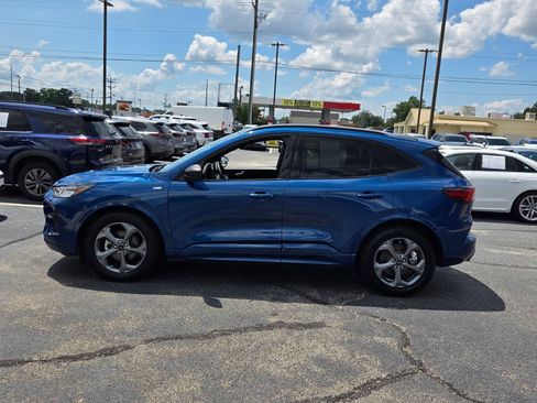 Used 2023 Ford Escape ST-Line FWD image 4