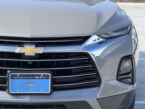 Certified 2022 Chevrolet Blazer Premier w/ Enhanced Convenience Package image 9
