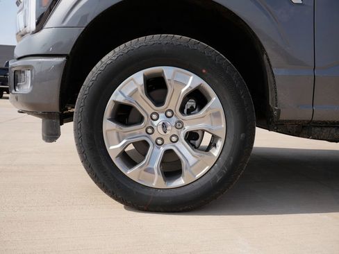 New 2026 Ford F150 Platinum w/ Equipment Group 700A Standard image 12