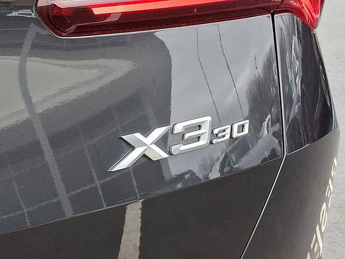 Used 2025 BMW X3 xDrive30i w/ Premium Package image 29