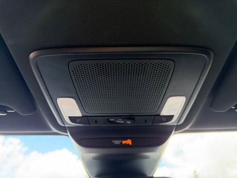 Used 2024 Honda HR-V Sport image 30