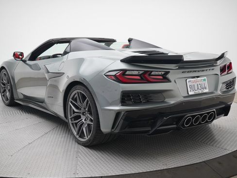 Used 2023 Chevrolet Corvette Z06 RWD image 7