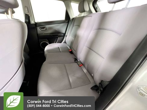 Used 2007 MAZDA MAZDA3 s Touring image 25