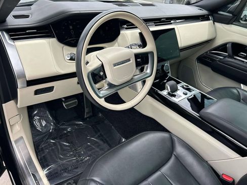 Certified 2023 Land Rover Range Rover Long Wheelbase Autobiography AWD/4WD image 12