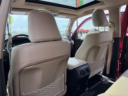 Used 2018 Toyota 4Runner Limited image 18