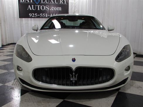 Used 2010 Maserati GranTurismo S image 6