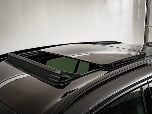 New 2026 BMW X5 xDrive50e w/ M Sport Package AWD/4WD image 14