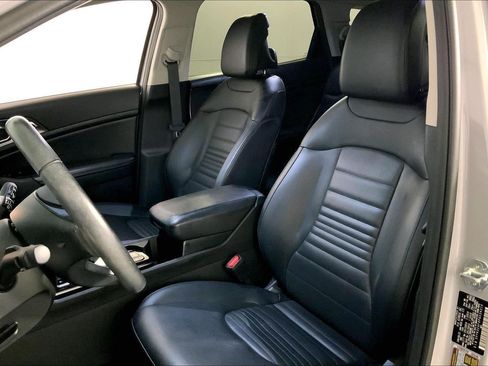 Certified 2023 Kia Sportage SX AWD/4WD image 22