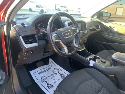 Certified 2018 GMC Terrain SLE w/ Driver Convenience Package image 8