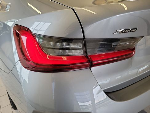 Used 2026 BMW 330i xDrive Sedan AWD/4WD image 11