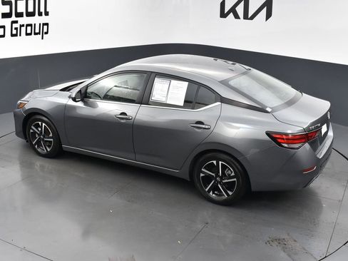 Used 2024 Nissan Sentra SV image 19