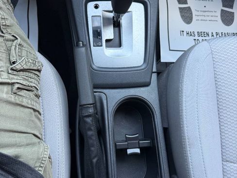 Used 2016 Subaru Forester 2.5i Premium w/ All-Weather Package AWD/4WD image 32