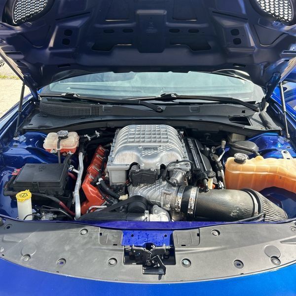 Used 2018 Dodge Charger SRT Hellcat w/ Harman/Kardon Audio Group RWD image 24