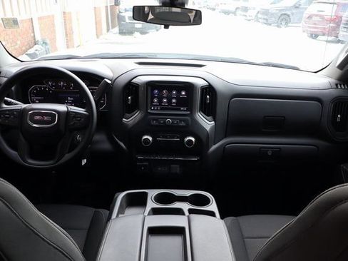 Used 2021 GMC Sierra 1500 4x4 Crew Cab w/ Sierra Value Package image 39