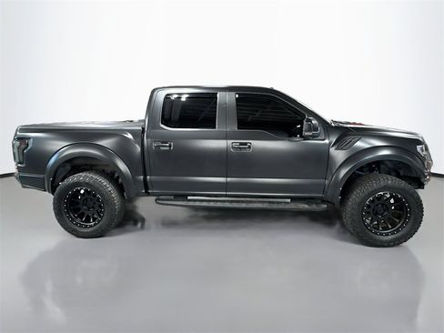 Used 2018 Ford F150 Raptor w/ Equipment Group 802A Luxury image 5