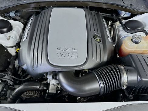 Used 2023 Dodge Charger R/T w/ Performance Handling Group image 9