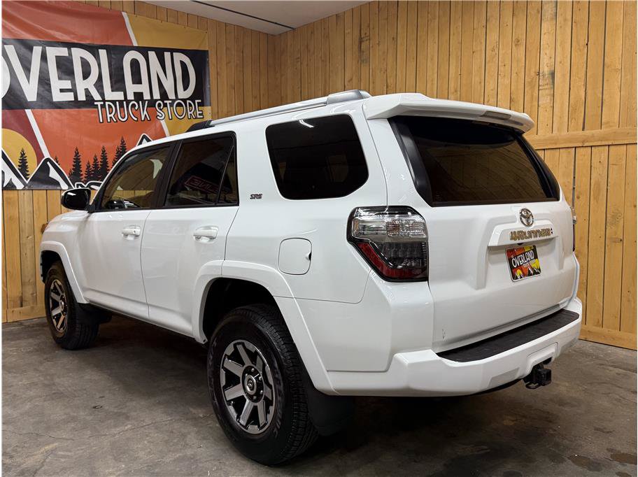 Used 2023 Toyota 4Runner SR5 AWD/4WD image 5